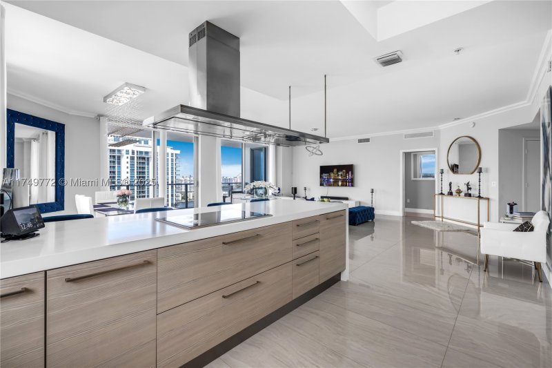 Condo for sale at Marina Palms Yacht Club 2001