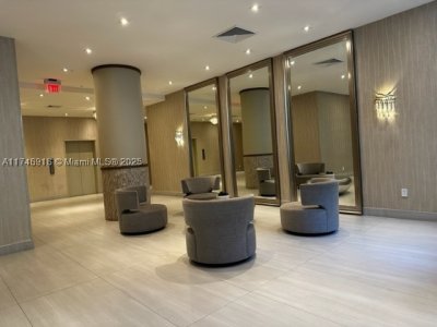 Comprar apartamento en Carriage House Miami Beach 628