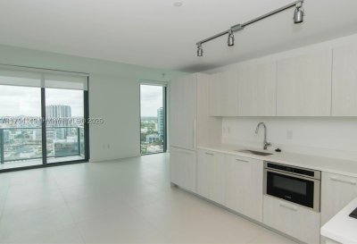 Paraiso Bayviews Apt #2009