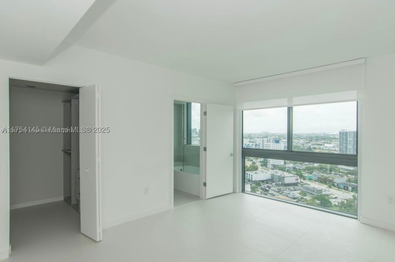 Condo for sale at Paraiso Bayviews 2009
