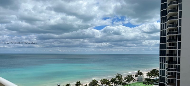 Apartment for rent at Aventura Beach Club 805