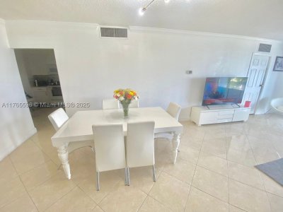 Comprar apartamento no Balmoral Condo 8M