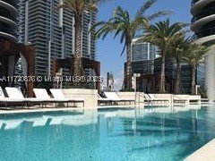 Comprar apartamento en SLS Lux Brickell 4308