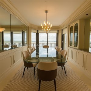 Comprar apartamento no 2000 Williams Island 3009