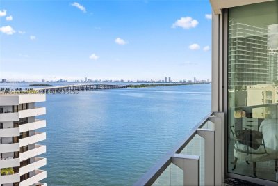 Biscayne Beach Apt #901