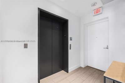 Comprar apartamento en Biscayne Beach 901