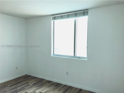 Comprar apartamento no 500 Brickell West Tower 1610
