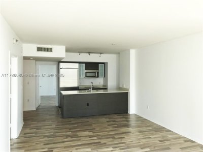 Comprar apartamento no 500 Brickell West Tower 1610