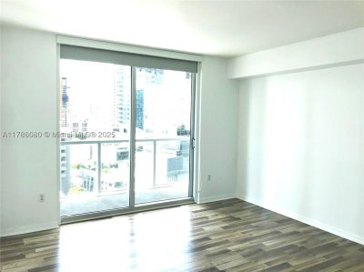 Comprar apartamento no 500 Brickell West Tower 1610
