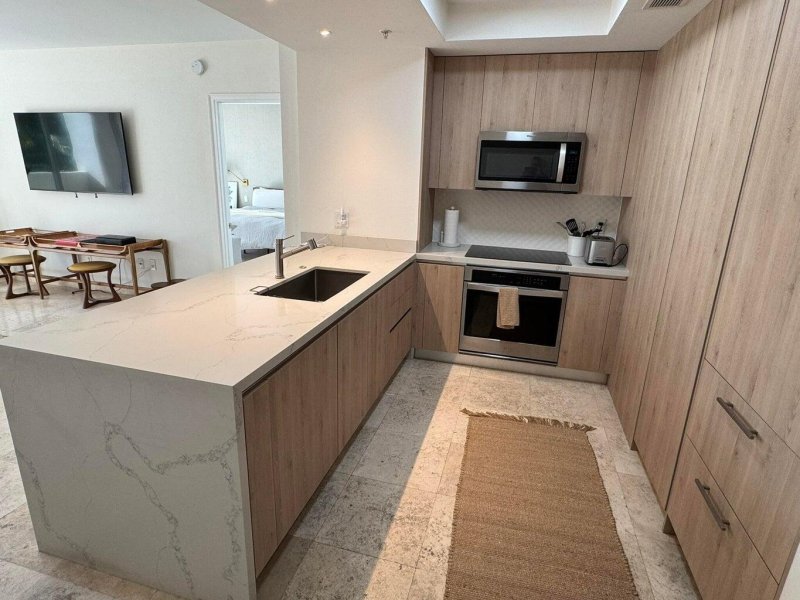 Comprar apartamento en Ritz Carlton Coconut Grove 303