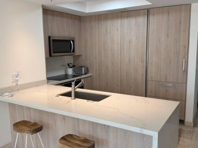 Comprar apartamento en Ritz Carlton Coconut Grove 303