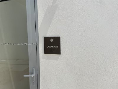 Comprar apartamento no Turnberry Ocean Club Cabana 22