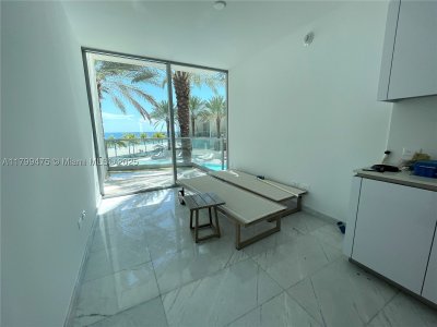 Comprar apartamento no Turnberry Ocean Club Cabana 22