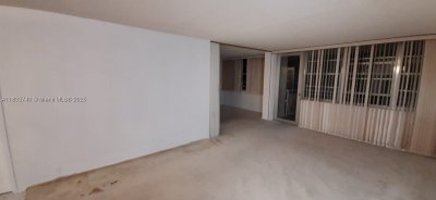 Comprar apartamento en Winston Towers 1711