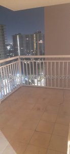Comprar apartamento en Winston Towers 1711