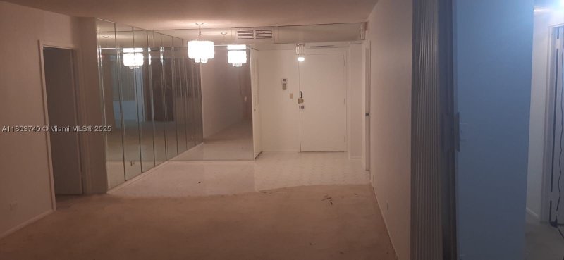 Comprar apartamento en Winston Towers 1711