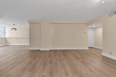 Comprar apartamento en La Mer Estates 1004
