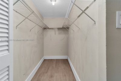 Comprar apartamento en La Mer Estates 1004