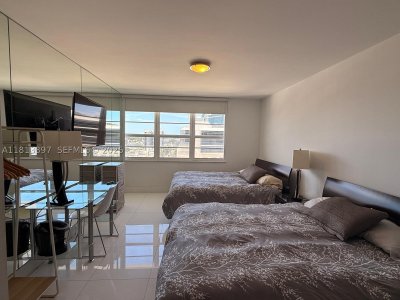 Comprar apartamento en Decoplage 1214