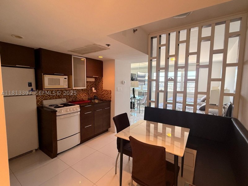Comprar apartamento en Decoplage 1214
