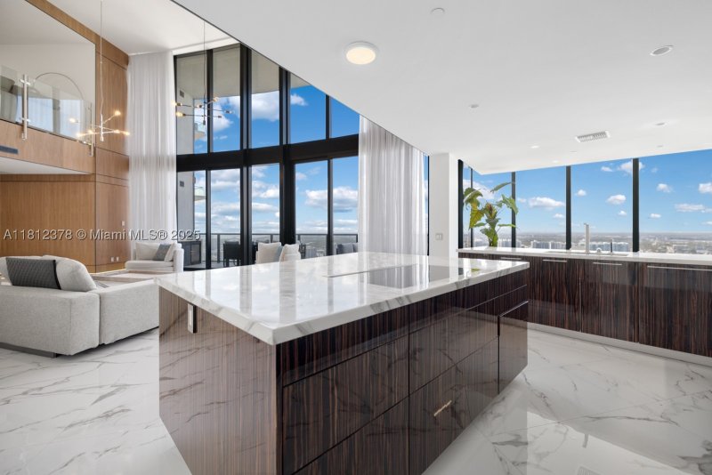 Aluguel de apartamento no Porsche Design Tower 4603