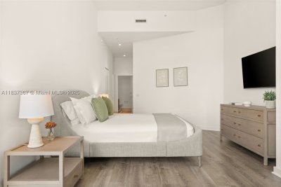 Aluguel de apartamento no Paraiso Bayviews 410