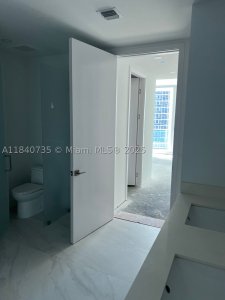 Aurora Apt #1004