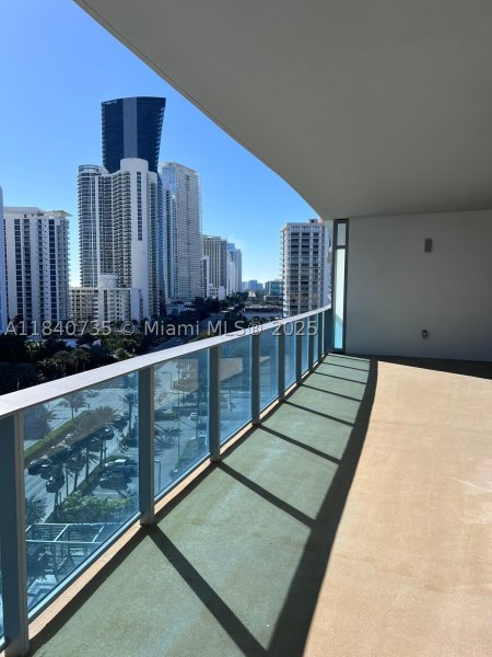 Apartment for rent at Aurora 1004