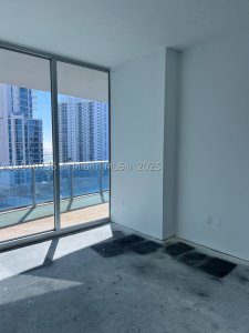 Alquiler de apartamento en Aurora 1004