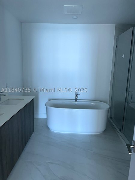 Apartment for rent at Aurora 1004