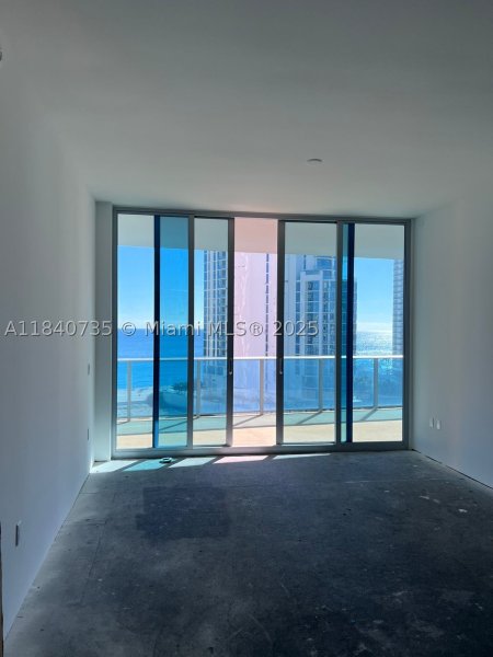 Apartment for rent at Aurora 1004