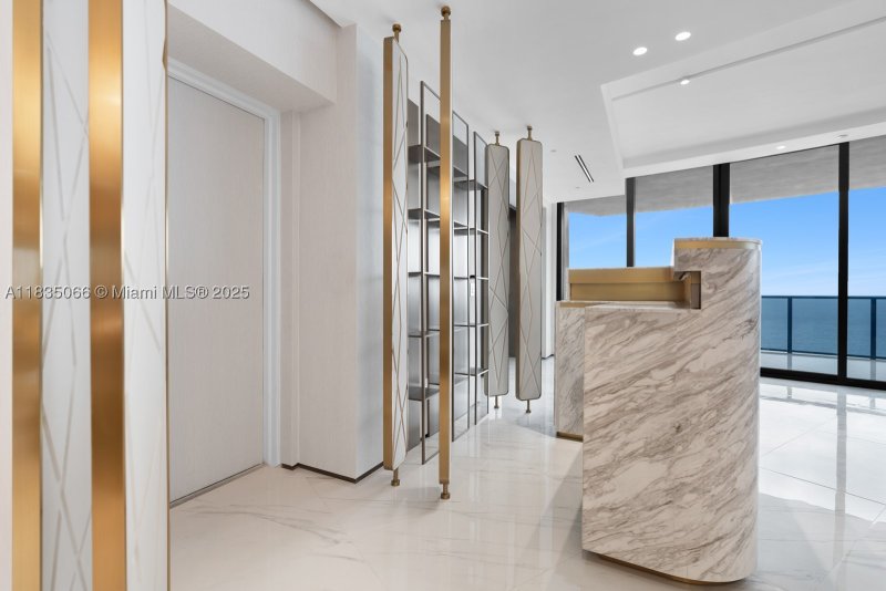 Condo for sale at Porsche Design Tower 2701