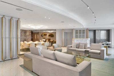 Comprar apartamento no Porsche Design Tower 2701