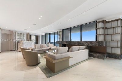 Comprar apartamento no Porsche Design Tower 2701