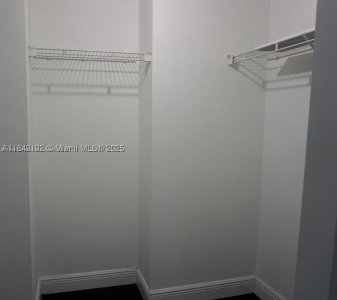 Comprar apartamento no Vue at Brickell 2006