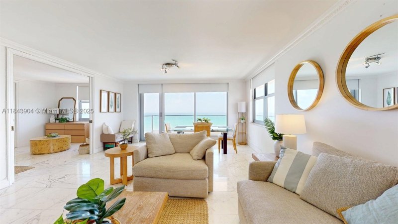 Condo for sale at Malaga Towers 9A