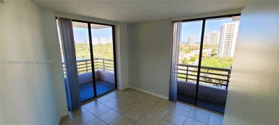 Comprar apartamento en Parc Central Aventura 1207