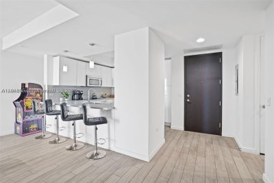 Comprar apartamento no Nine at Mary Brickell Village 2717