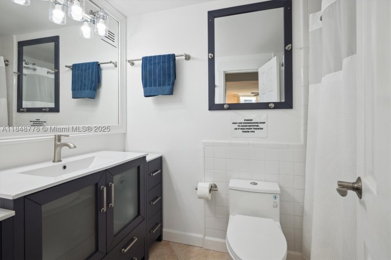 Apartment for rent at Alexander Towers 1015