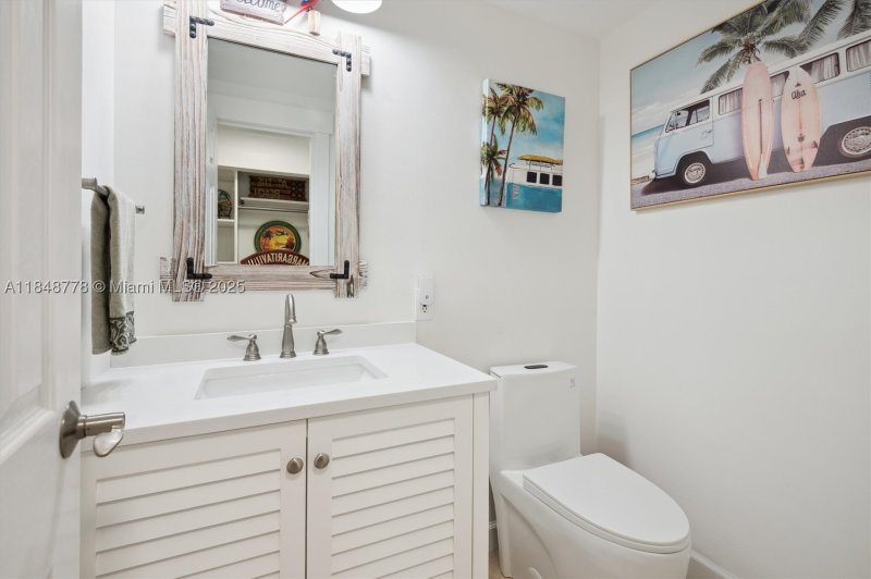 Apartment for rent at Alexander Towers 1015