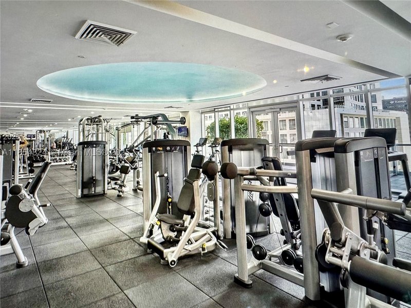 Comprar apartamento en 500 Brickell East Tower 1204