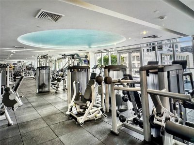 Comprar apartamento en 500 Brickell East Tower 1204