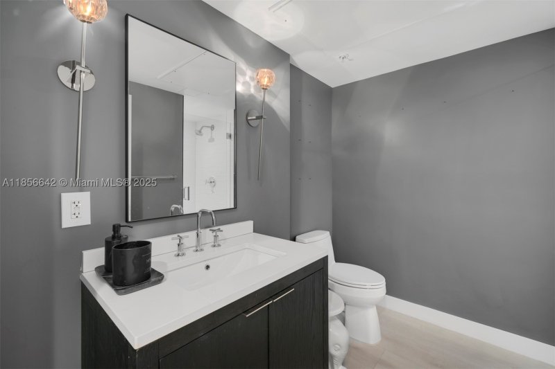 Condo for sale at Artecity Governor 103