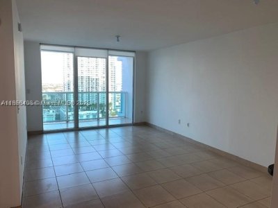 Comprar apartamento no Brickell on the River North 2603