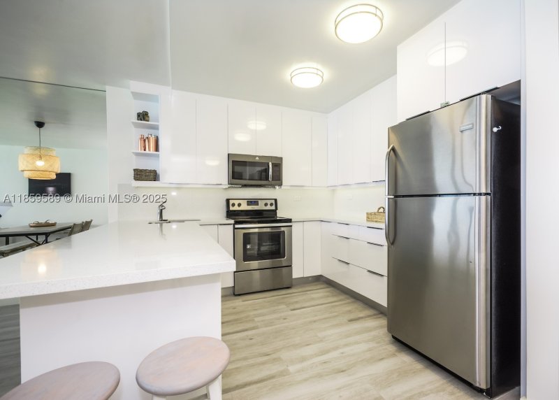 Condo for sale at Pavilion 1204