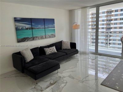 Aluguel de apartamento no Parker Plaza Estates 1022