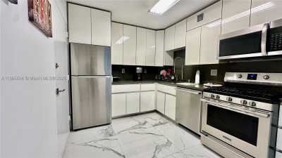 Aluguel de apartamento no Parker Plaza Estates 1022