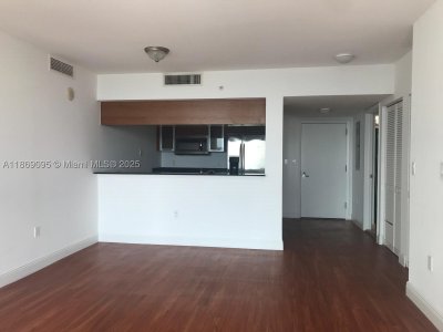 Comprar apartamento en 1800 Club 3910