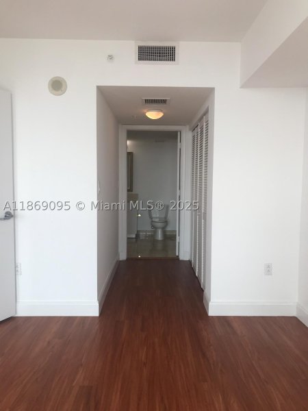 Condo for sale at 1800 Club 3910