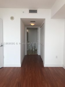 Comprar apartamento en 1800 Club 3910